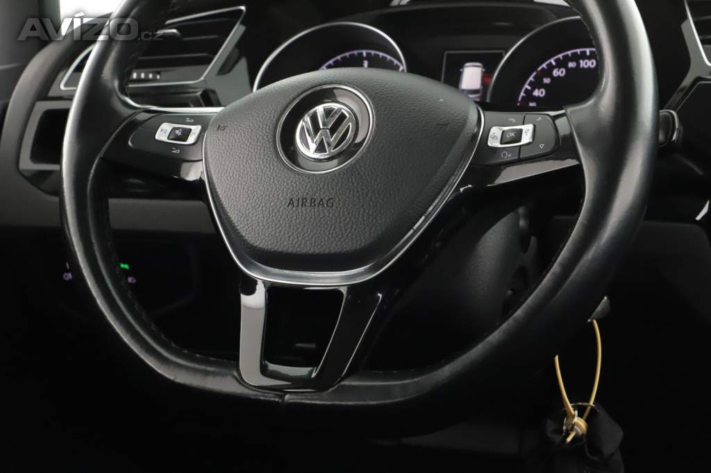 Foto inzerátu Volkswagen Touran 2.0 TDI