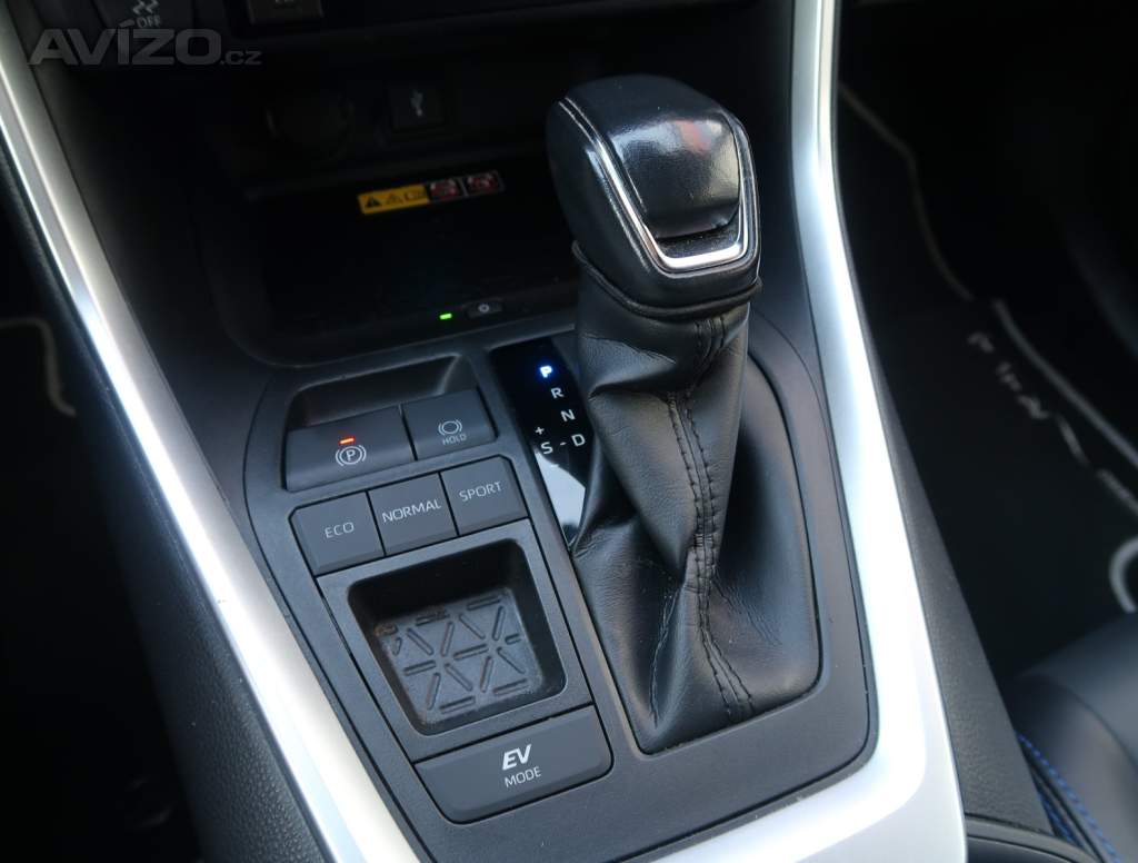 Foto inzerátu Toyota Rav4 2.5 Hybrid