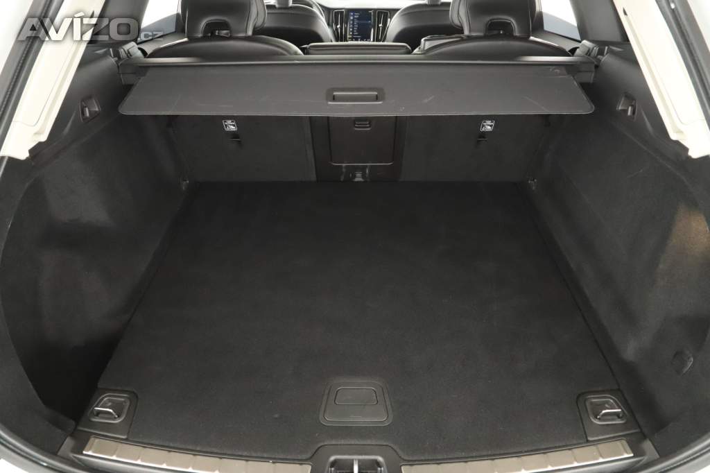 Foto inzerátu Volvo XC60 T5 AWD