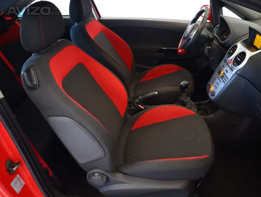 Foto inzerátu Opel Corsa 1.6 T GSi