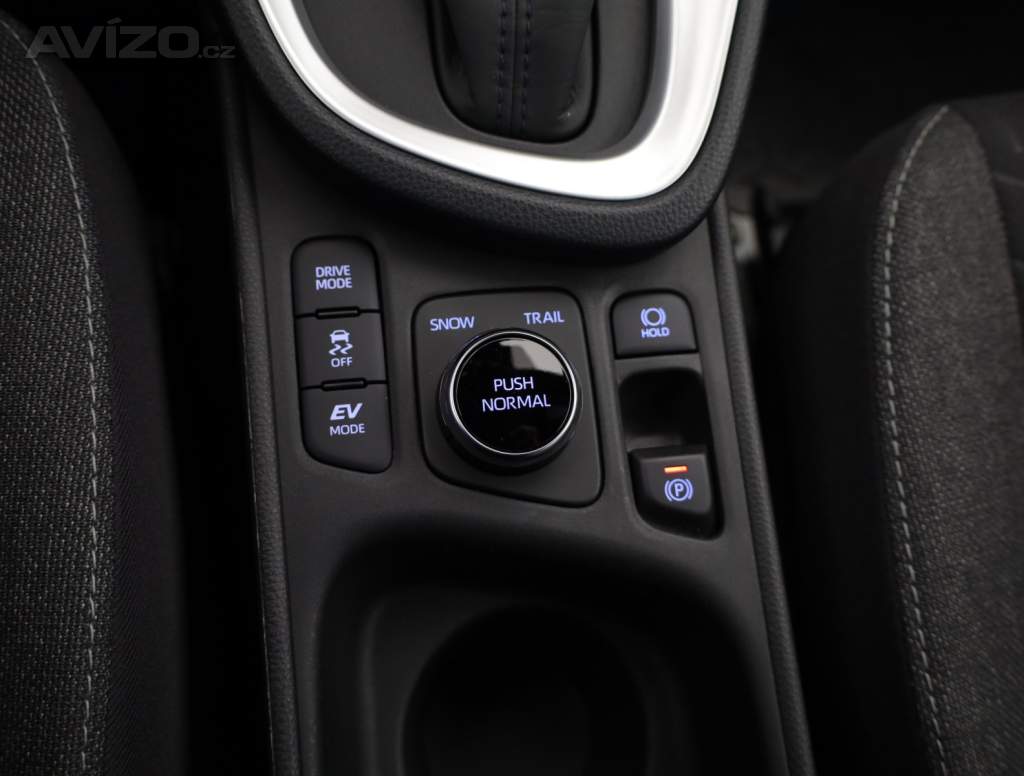 Foto inzerátu Toyota Yaris Cross 1.5 VVT-iE E-Four