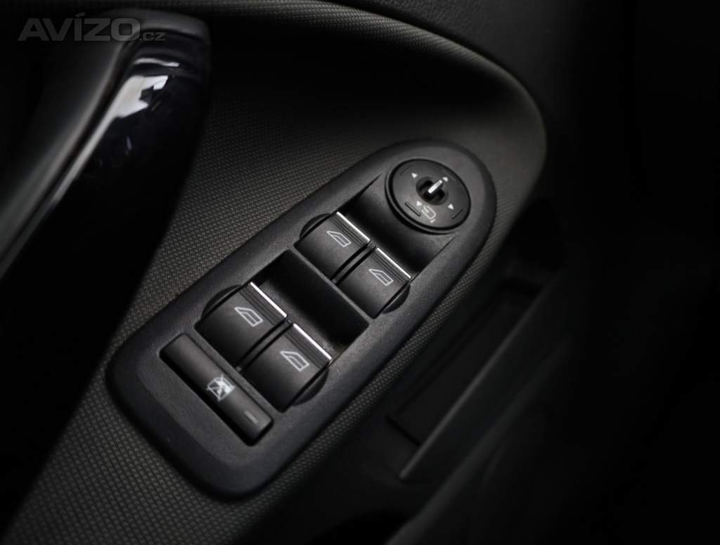 Foto inzerátu Ford Kuga 2.0 TDCi