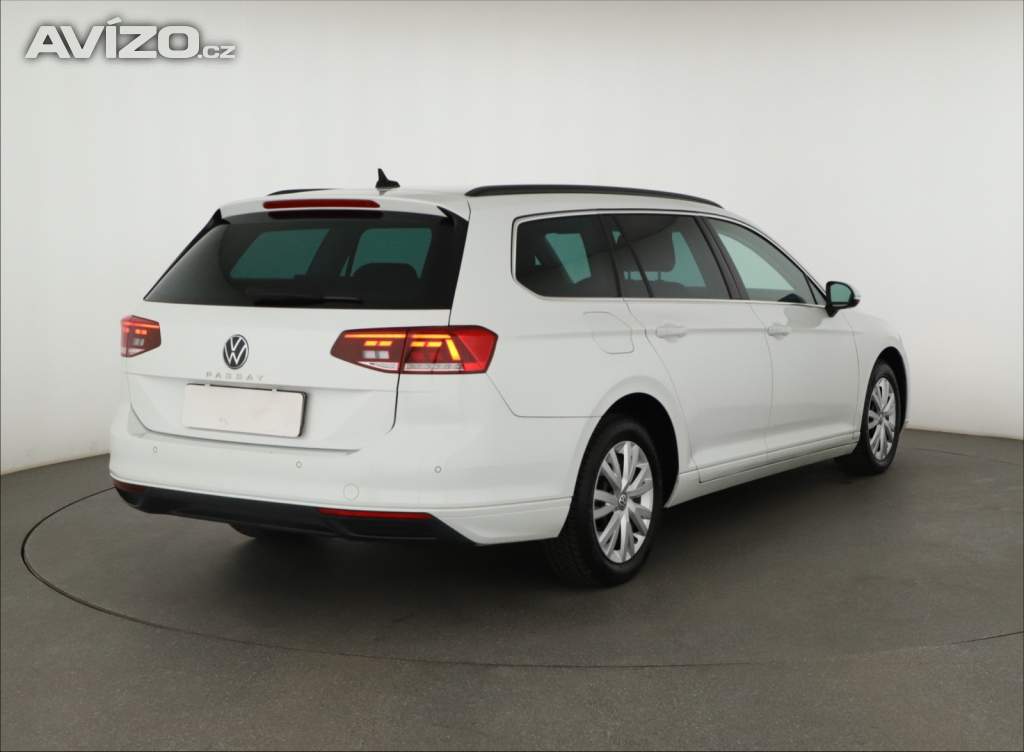 Foto inzerátu Volkswagen Passat 2.0 TDI