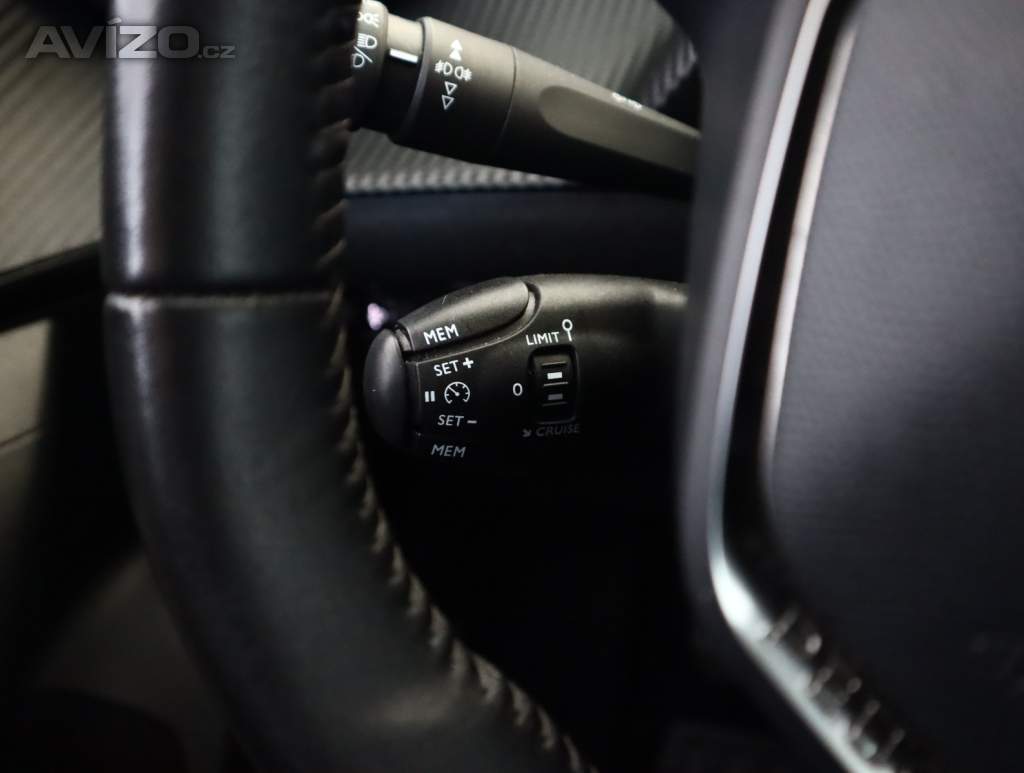 Foto inzerátu Peugeot 2008 1.2 PureTech