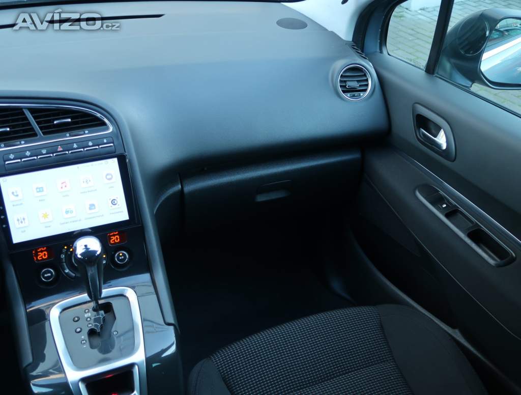 Foto inzerátu Peugeot 5008 1.6 THP