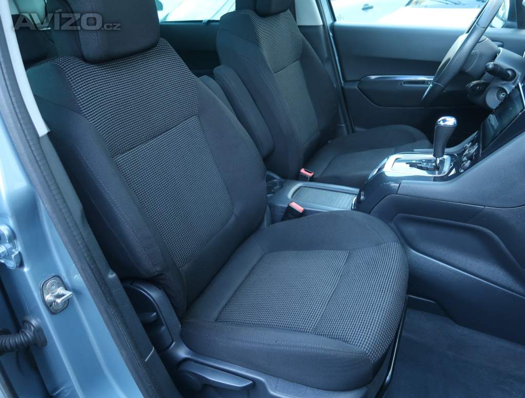 Foto inzerátu Peugeot 5008 1.6 THP