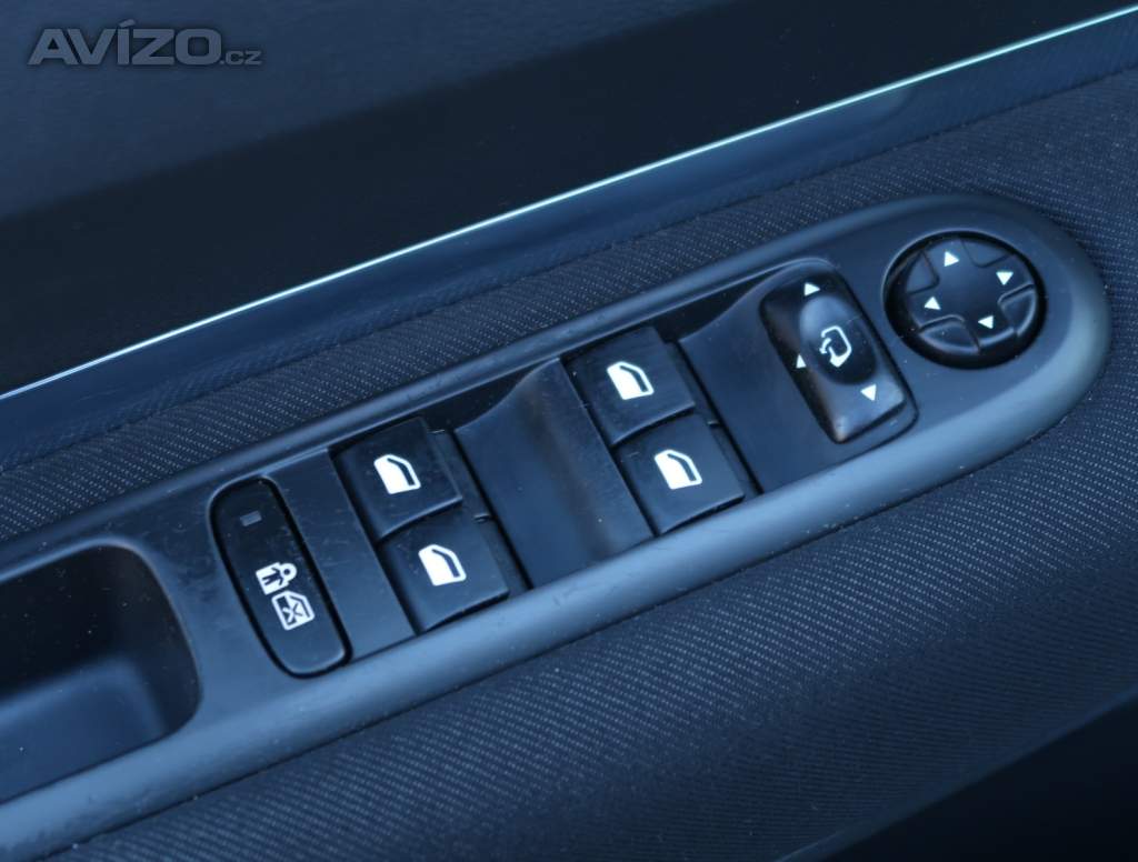 Foto inzerátu Peugeot 5008 1.6 THP