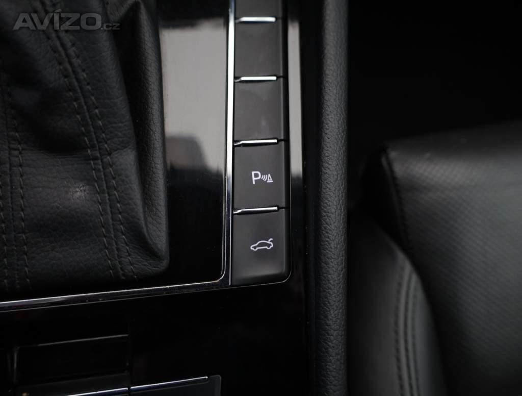 Foto inzerátu Škoda Superb 2.0 TDI