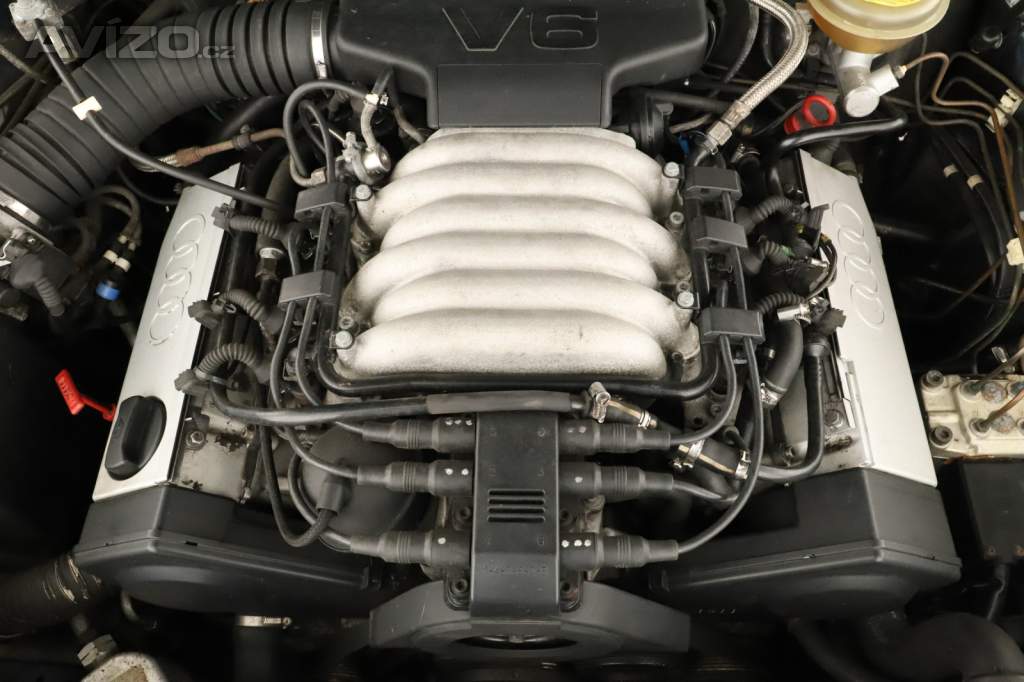 Foto inzerátu Audi 100 2.8i