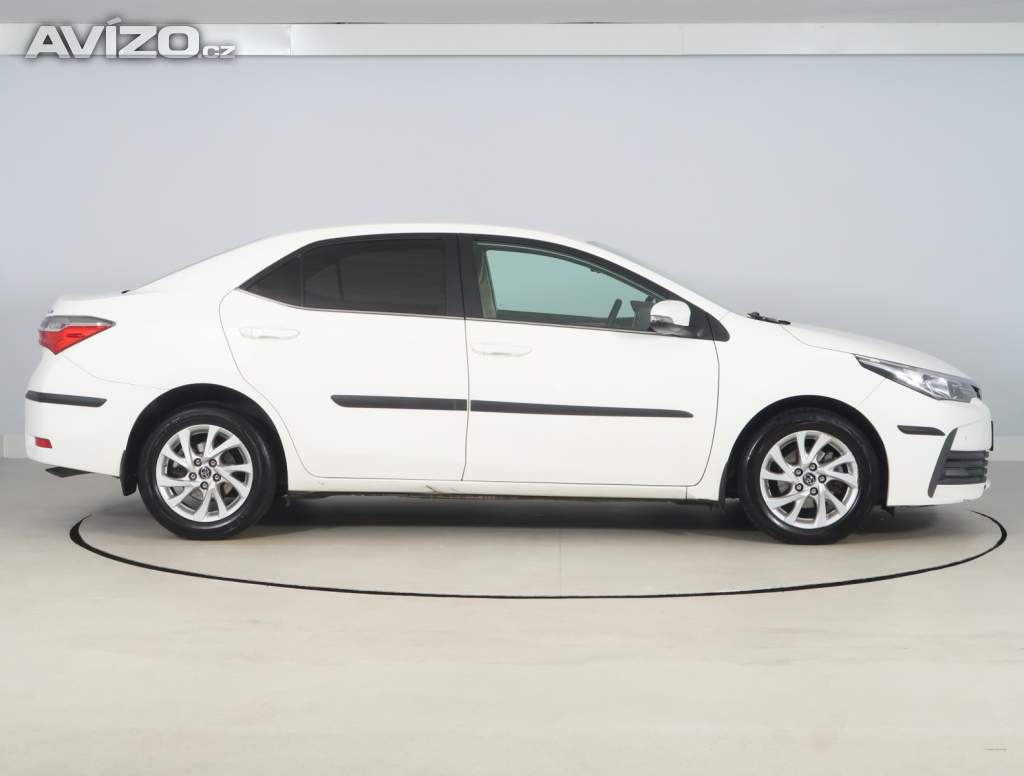 Foto inzerátu Toyota Corolla 1.6 Valvematic