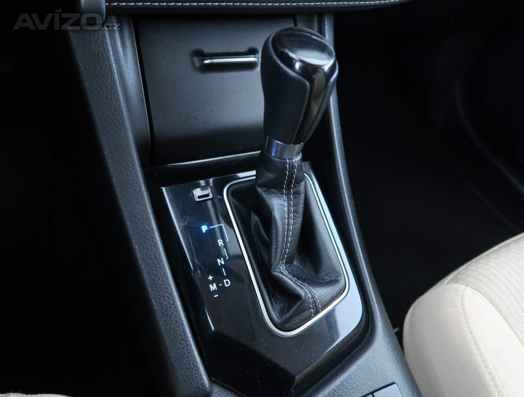 Foto inzerátu Toyota Corolla 1.6 Valvematic