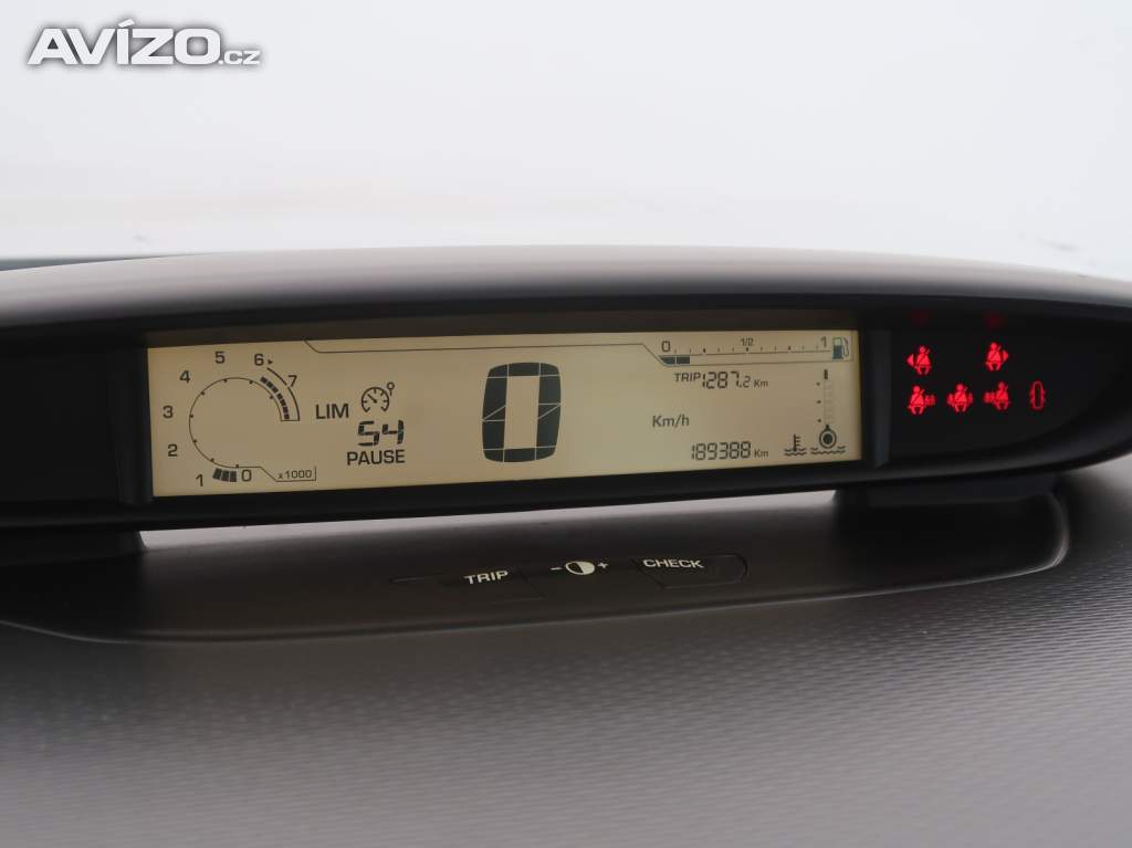 Foto inzerátu Citroën C4 1.4 16V