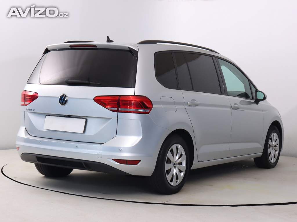 Foto inzerátu Volkswagen Touran 2.0 TDI