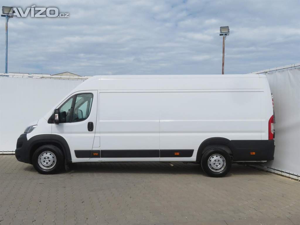 Foto inzerátu Citroën Jumper 2.2 BlueHDi