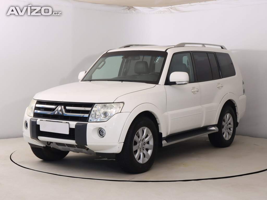 Foto inzerátu Mitsubishi Pajero 3.2 DI-D