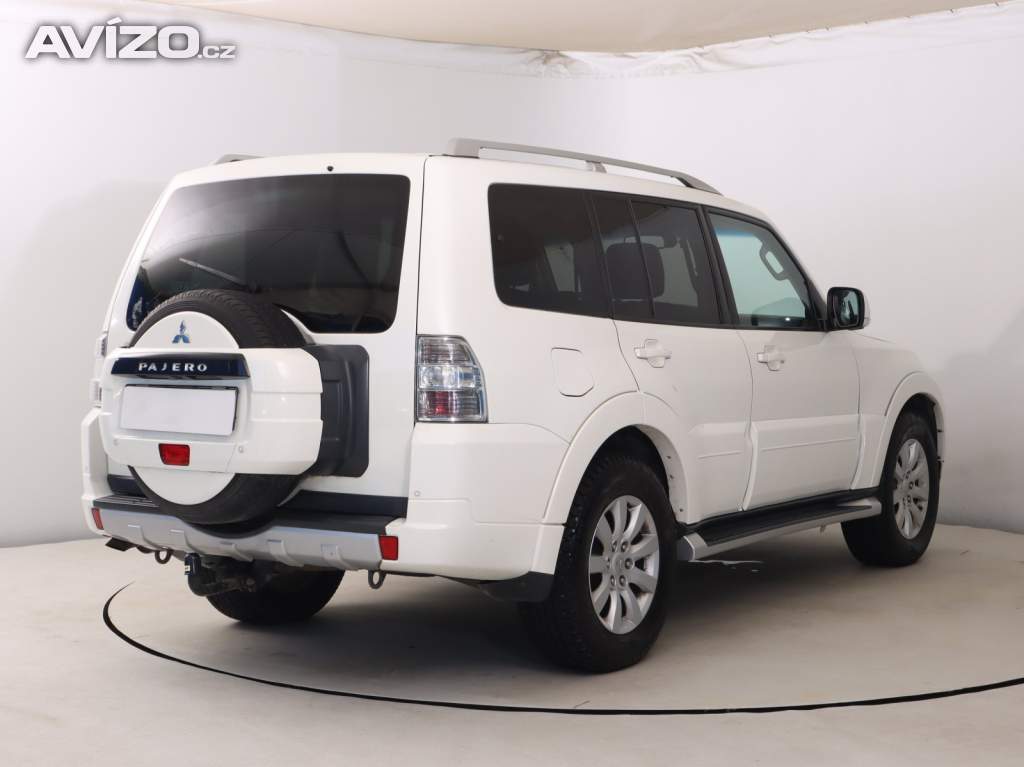 Foto inzerátu Mitsubishi Pajero 3.2 DI-D