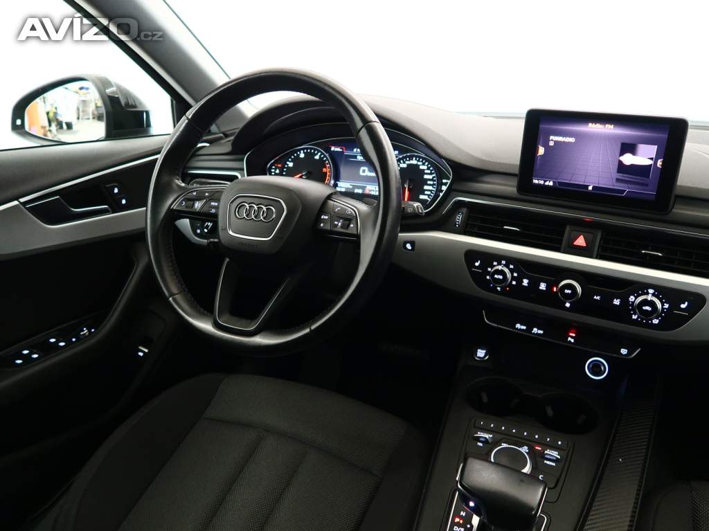 Foto inzerátu Audi A4 2.0 TDI