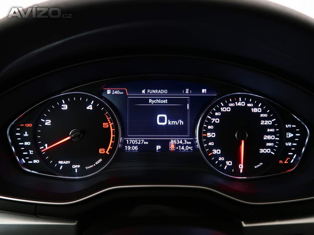 Foto inzerátu Audi A4 2.0 TDI