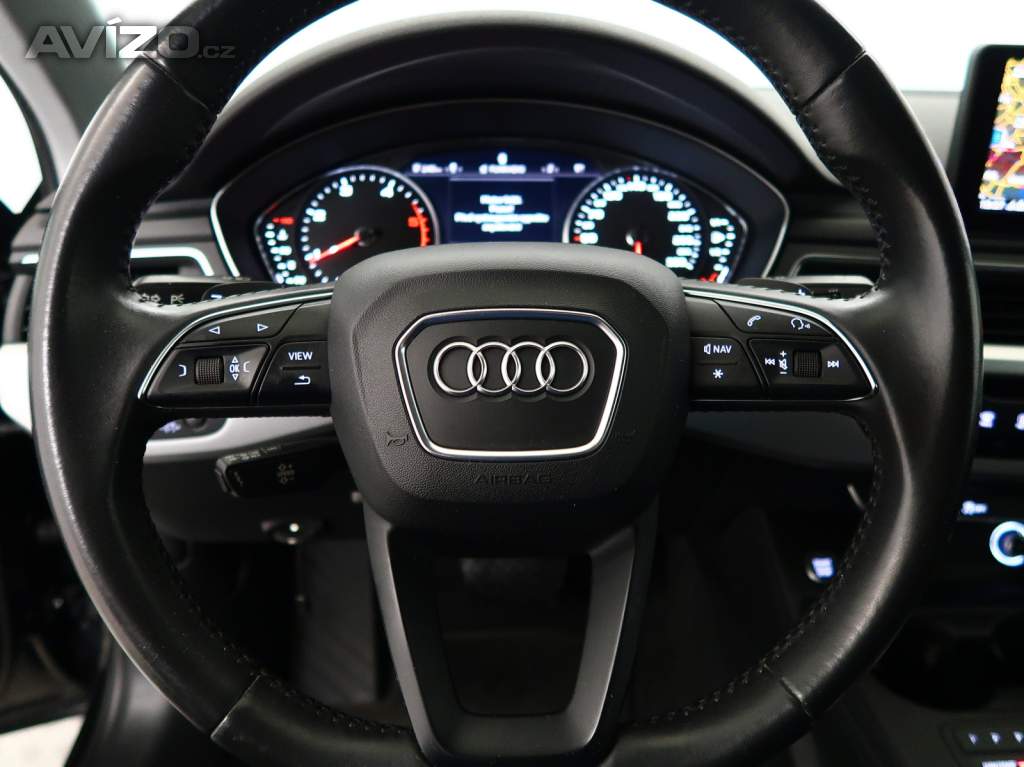 Foto inzerátu Audi A4 2.0 TDI