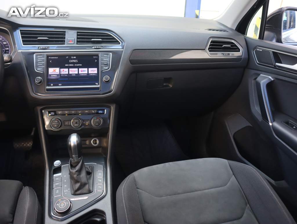 Foto inzerátu Volkswagen Tiguan 2.0 TDI