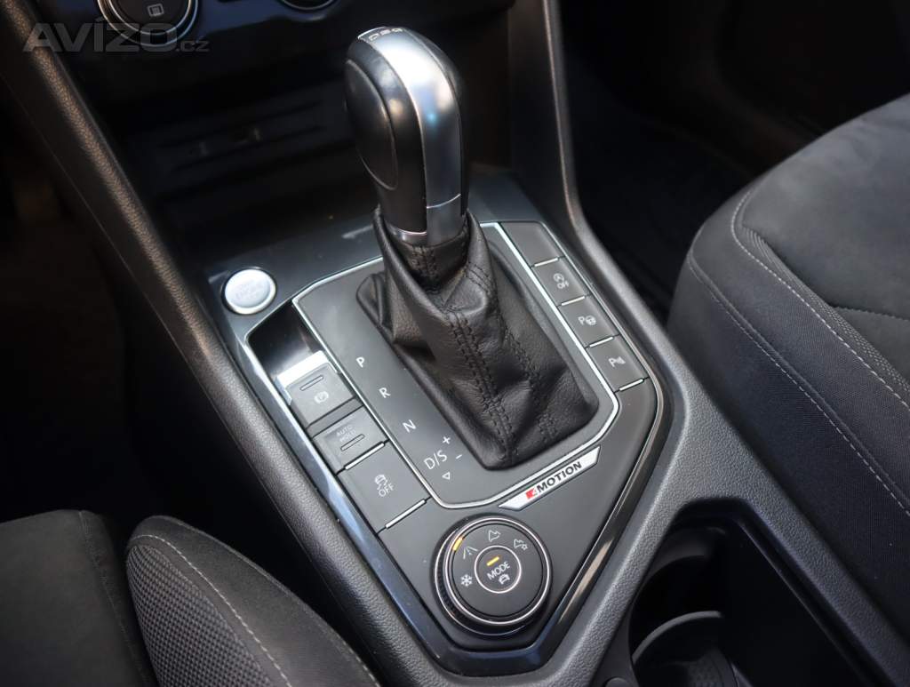 Foto inzerátu Volkswagen Tiguan 2.0 TDI