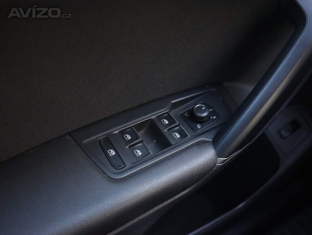 Foto inzerátu Volkswagen Tiguan 2.0 TDI