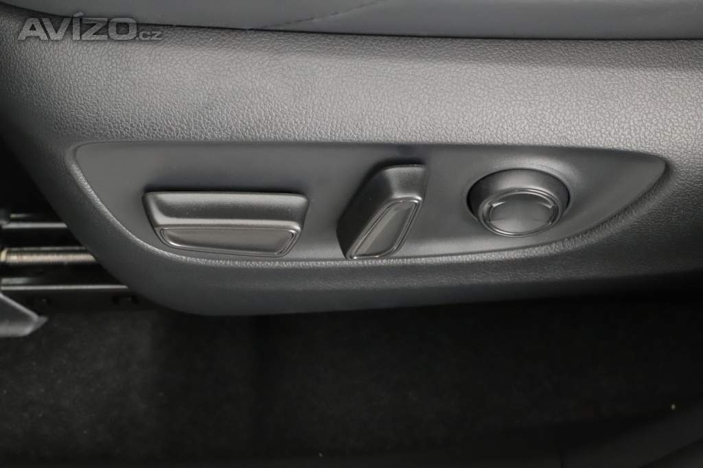 Foto inzerátu Toyota Rav4 2.5 Hybrid