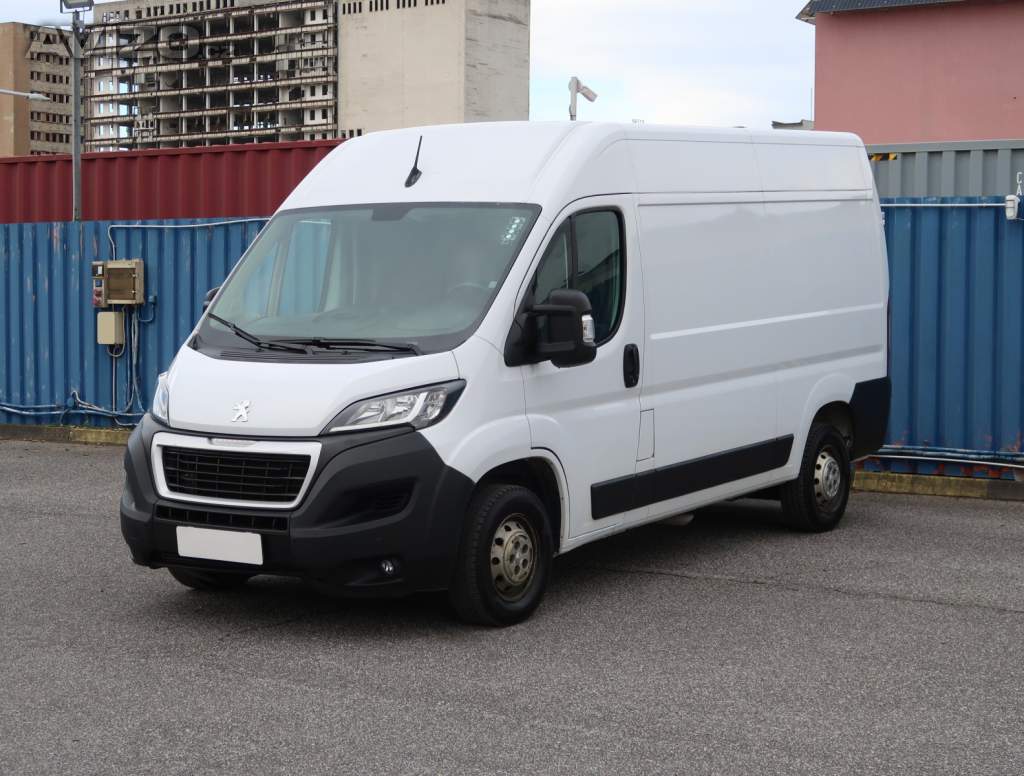 Foto inzerátu Peugeot Boxer 2.2 BlueHDi