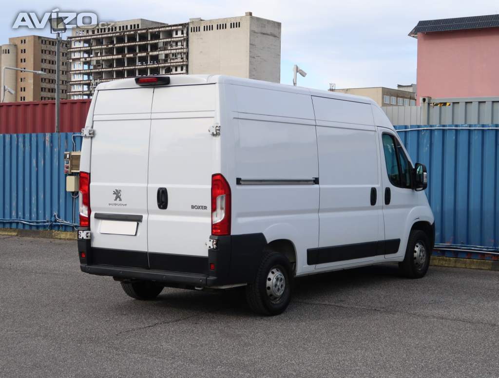 Foto inzerátu Peugeot Boxer 2.2 BlueHDi