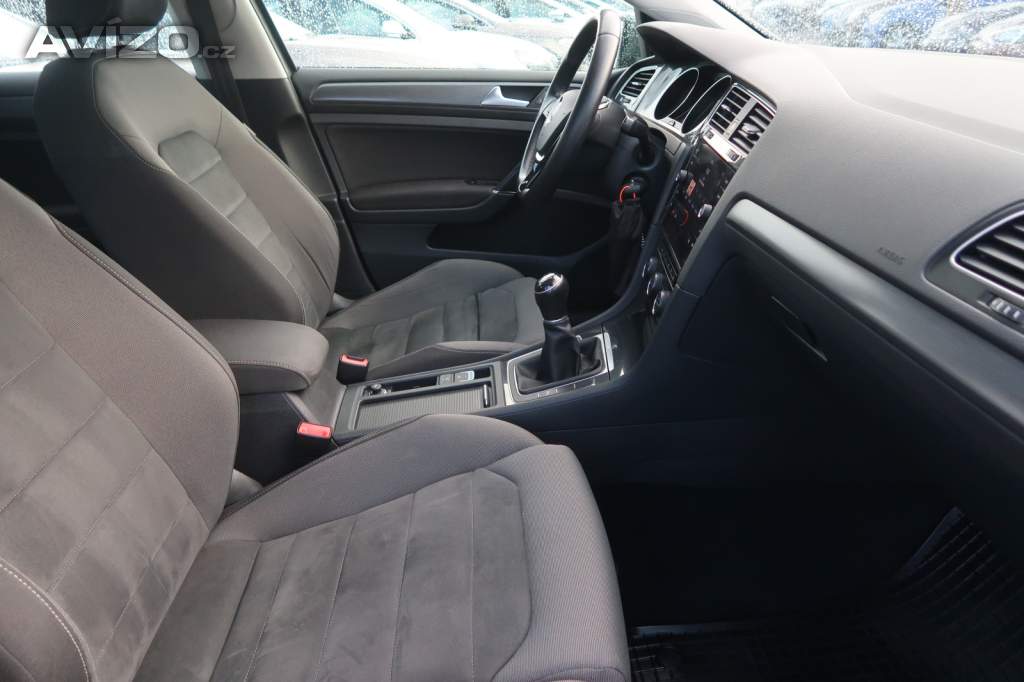 Foto inzerátu Volkswagen Golf 1.4 TSI