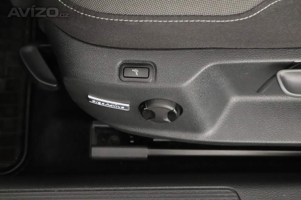 Foto inzerátu Volkswagen Golf 1.4 TSI