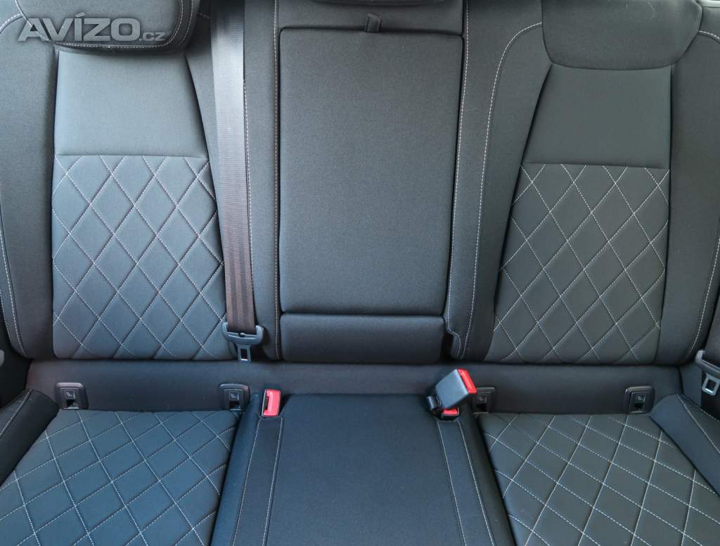 Foto inzerátu Škoda Karoq 1.5 TSI