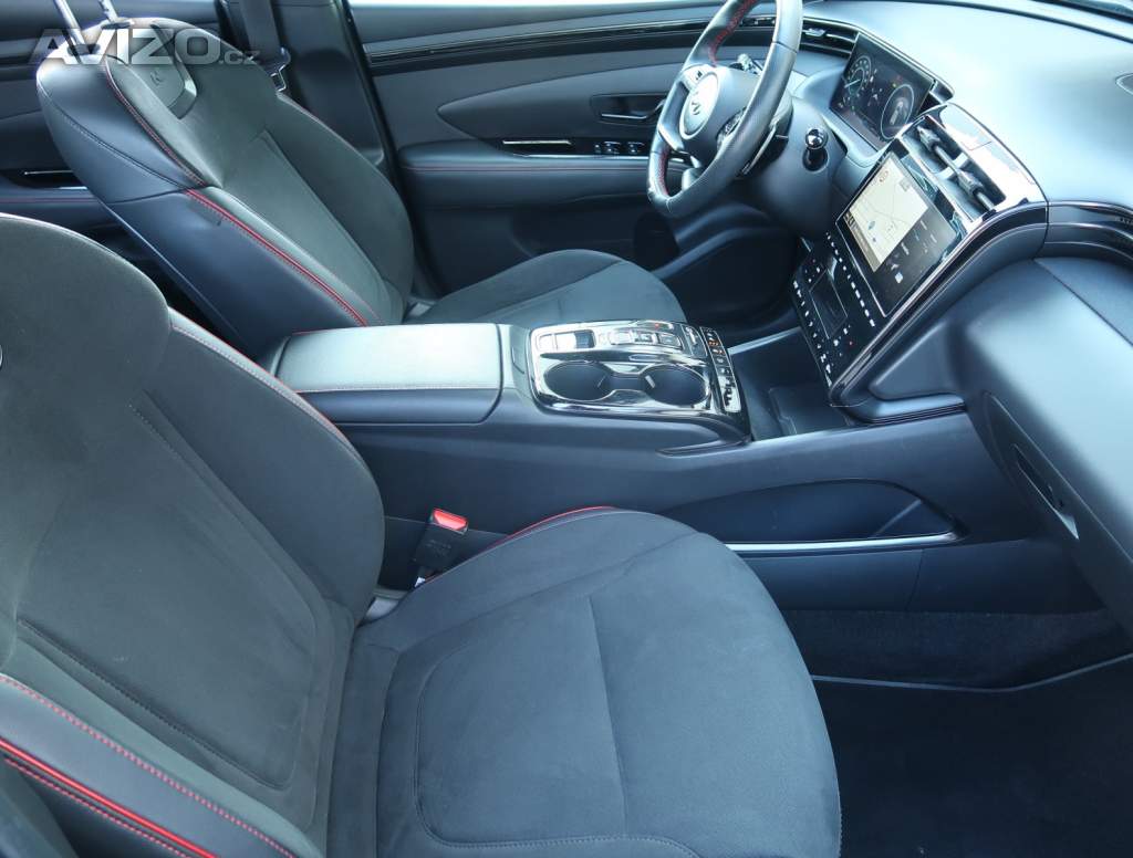 Foto inzerátu Hyundai Tucson 1.6 T-GDI HEV