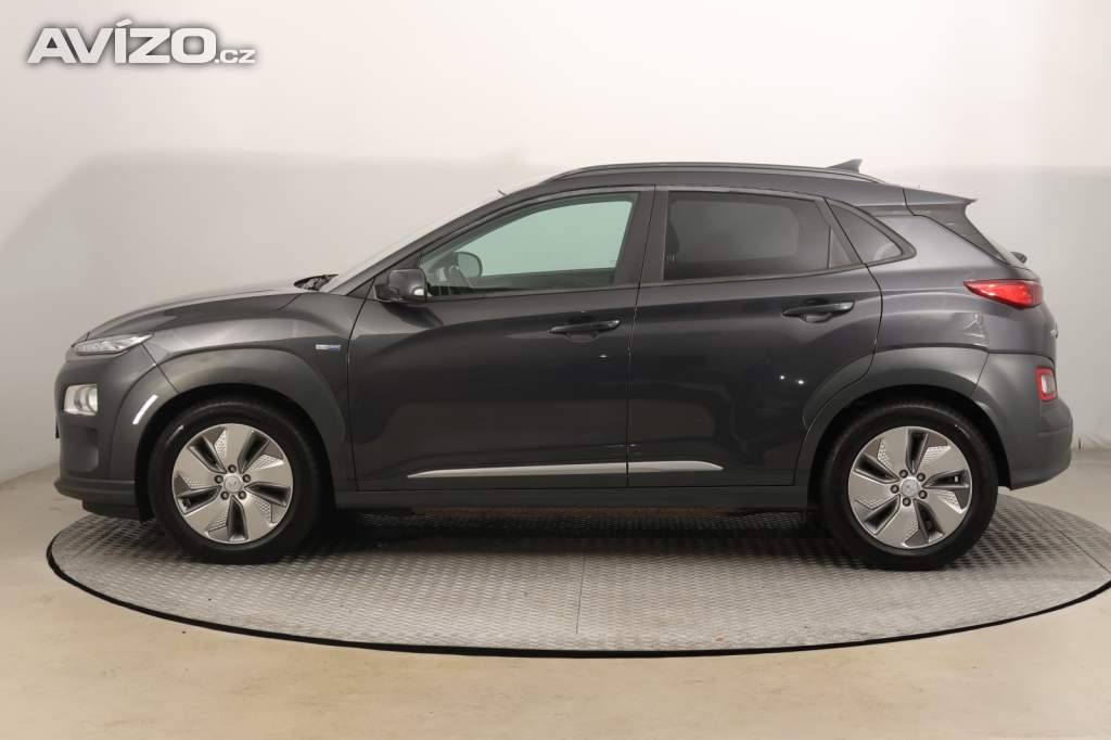Foto inzerátu Hyundai Kona Electric 64 kWh