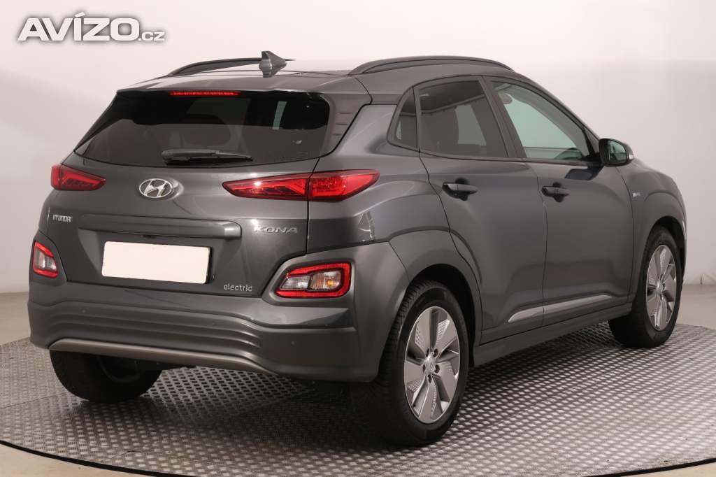 Foto inzerátu Hyundai Kona Electric 64 kWh