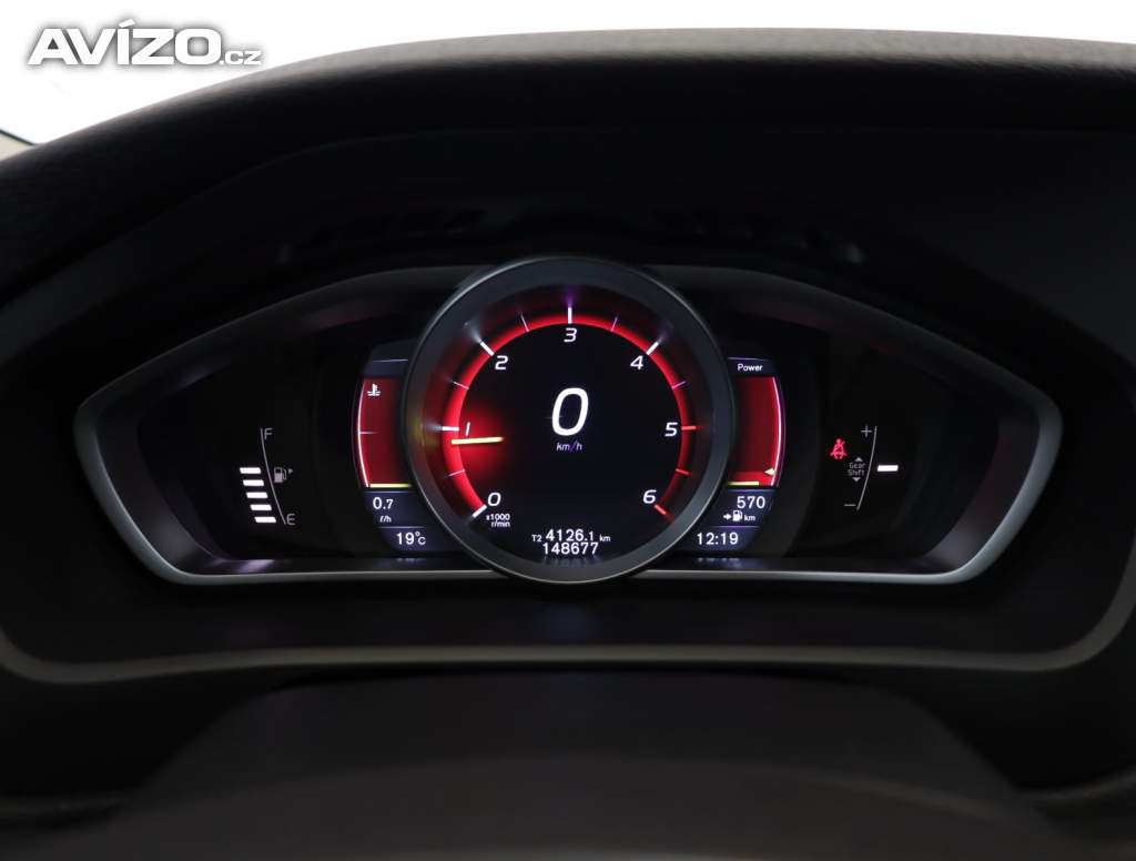 Foto inzerátu Volvo V40 1.6 D2