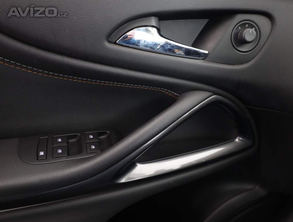 Foto inzerátu Opel Zafira 1.6 Turbo