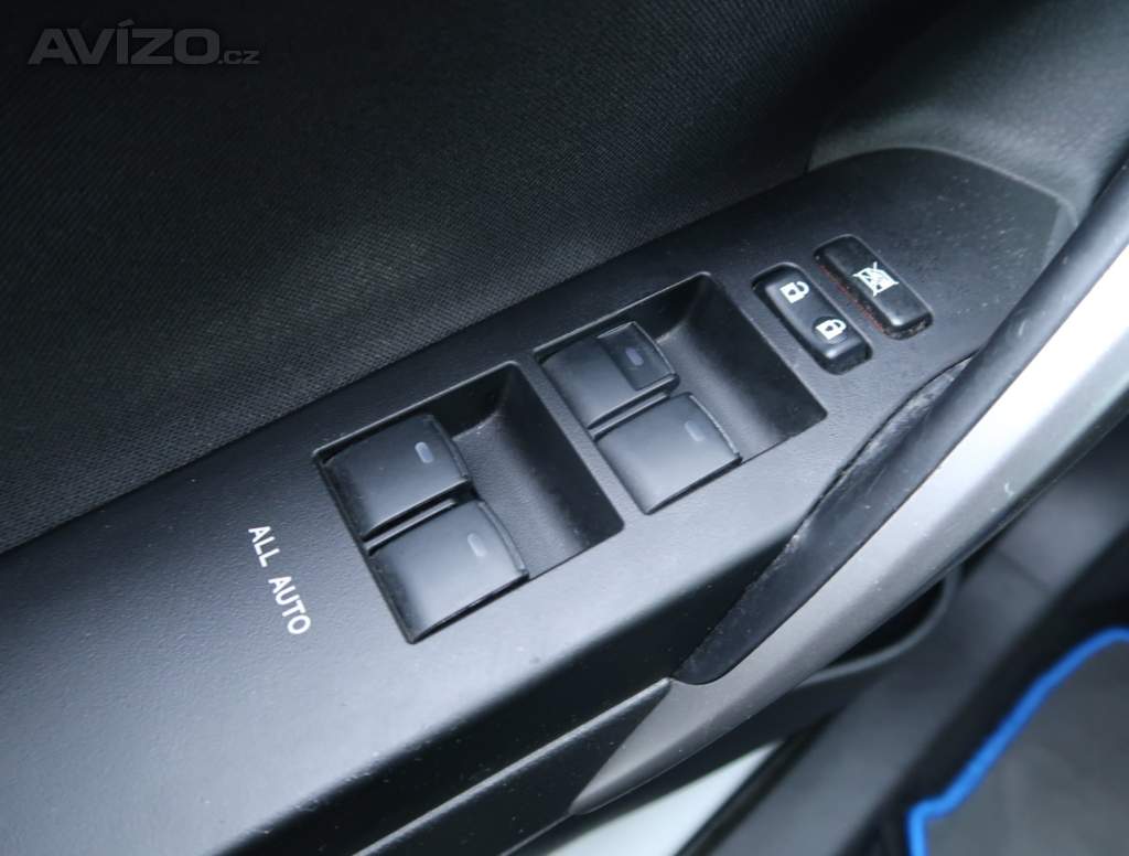 Foto inzerátu Toyota Auris Hybrid