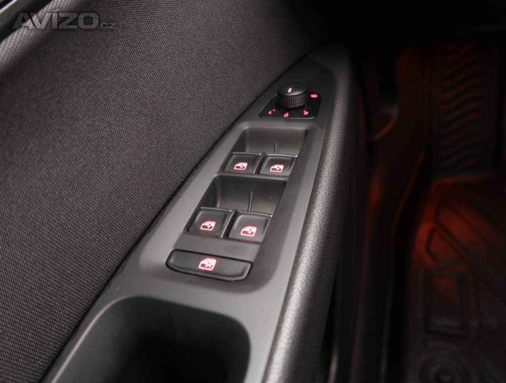 Foto inzerátu Seat Leon 1.5 TSI