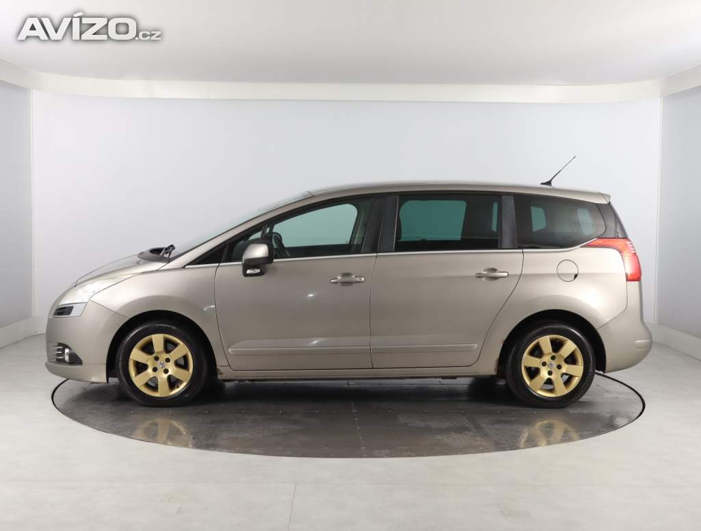 Foto inzerátu Peugeot 5008 2.0 HDI