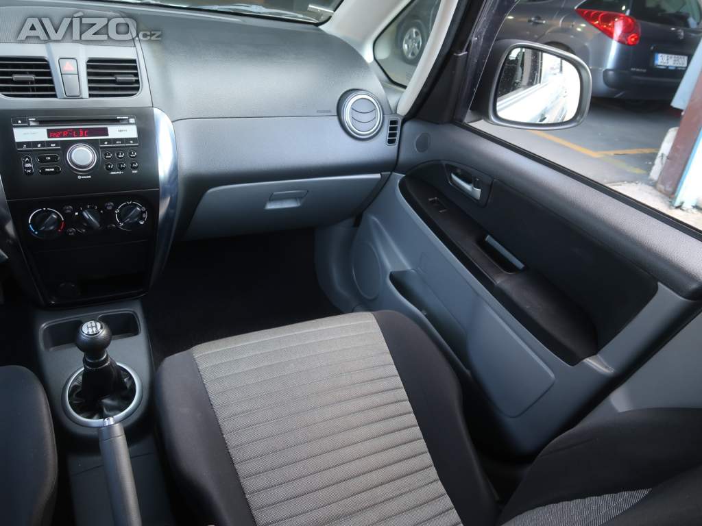 Foto inzerátu Suzuki SX4 1.5 VVT