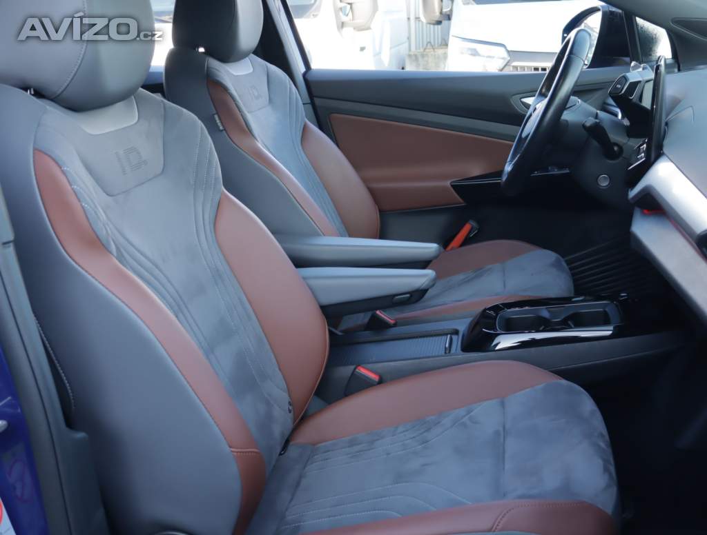 Foto inzerátu Volkswagen ID.4 Pro Perf. (82 kWh)