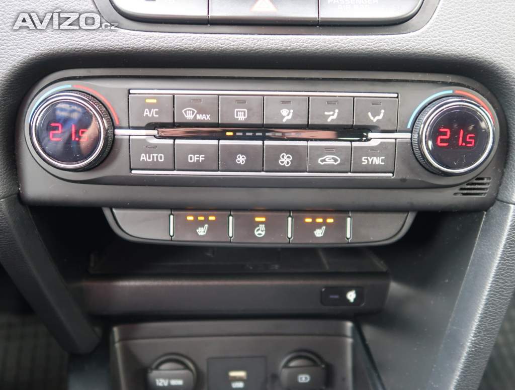 Foto inzerátu Kia Ceed 1.6 CRDi MHEV