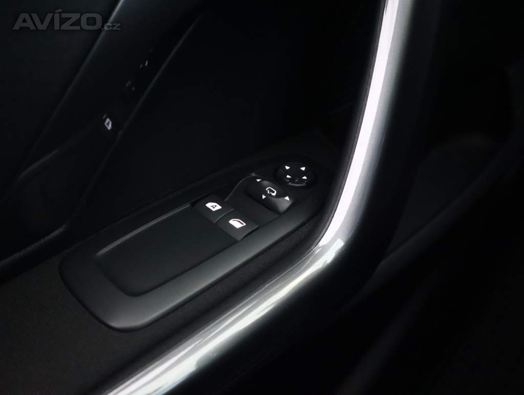 Foto inzerátu Peugeot 2008 1.6 BlueHDi