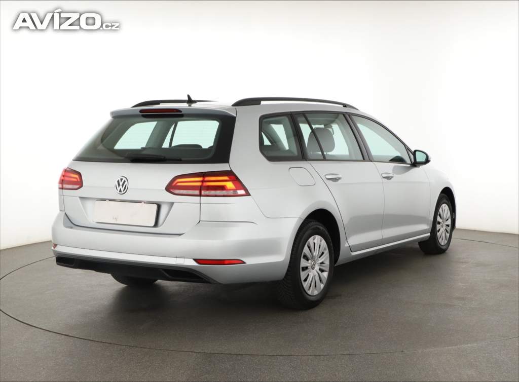 Foto inzerátu Volkswagen Golf 1.6 TDI