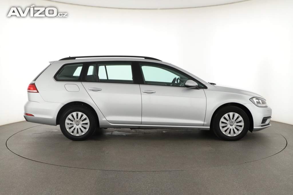 Foto inzerátu Volkswagen Golf 1.6 TDI