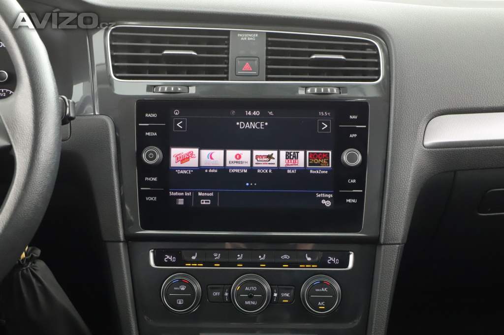 Foto inzerátu Volkswagen Golf 1.6 TDI