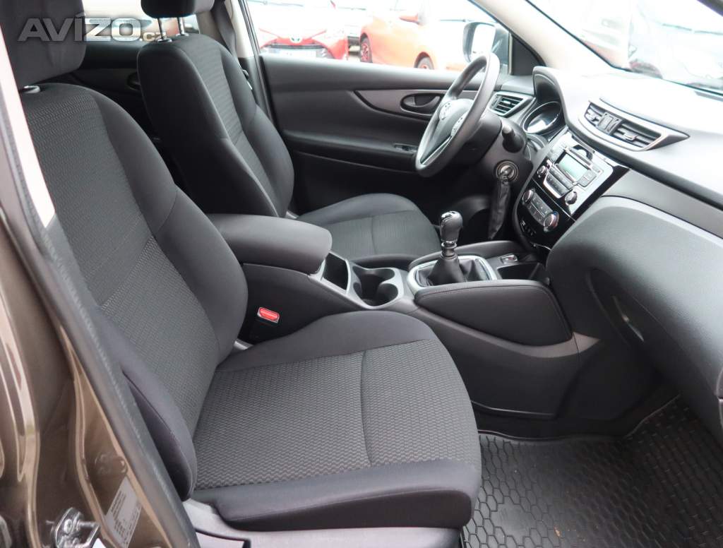 Foto inzerátu Nissan Qashqai 1.2 DIG-T