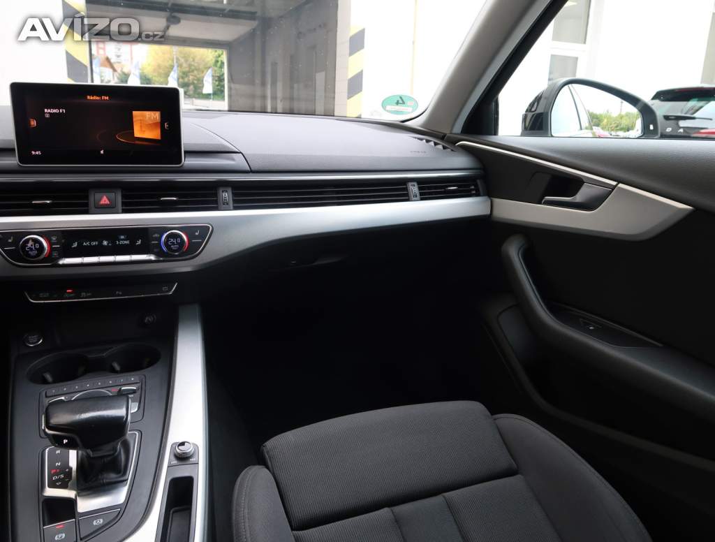 Foto inzerátu Audi A4 2.0 TDI