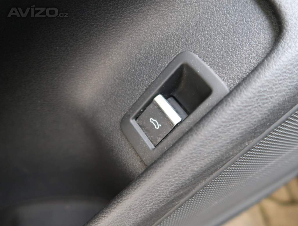 Foto inzerátu Audi A4 2.0 TDI